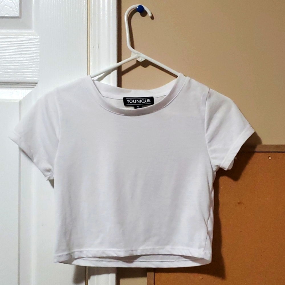 White Crop Top Short Sleeve Shirt by Younique Size Small